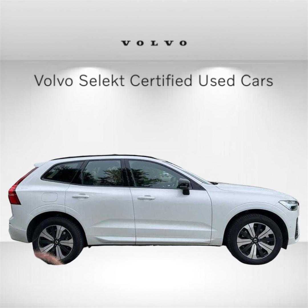 Volvo  XC60 Ultra, T8 AWD Plug-in hybrid, Electric/Petrol, Dark