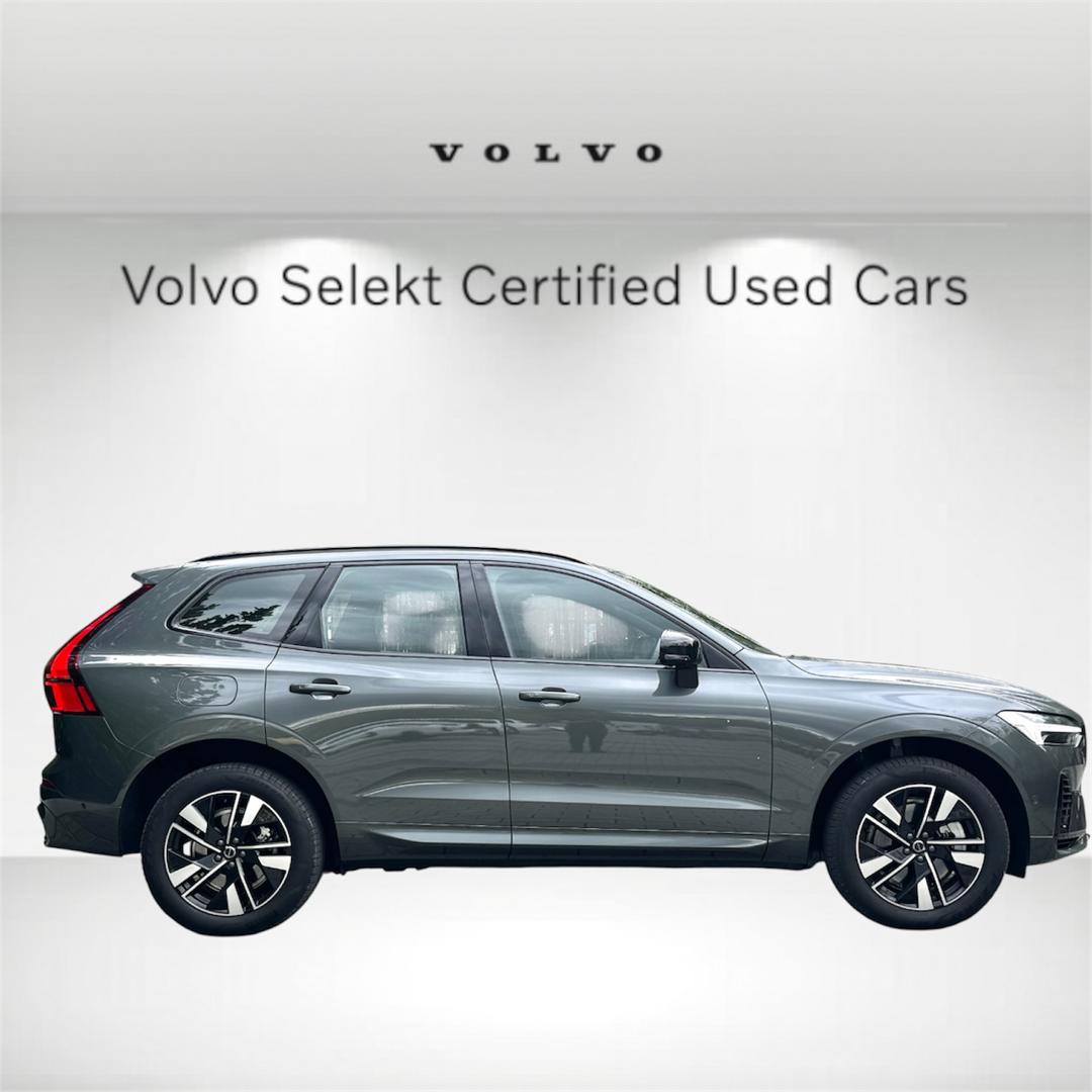 Volvo  XC60 Ultra, T8 AWD Plug-in hybrid, Electric/Petrol, Dark