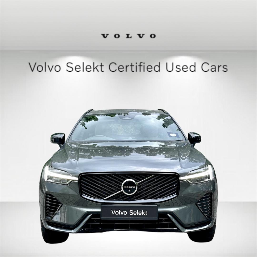 Volvo  XC60 Ultra, T8 AWD Plug-in hybrid, Electric/Petrol, Dark