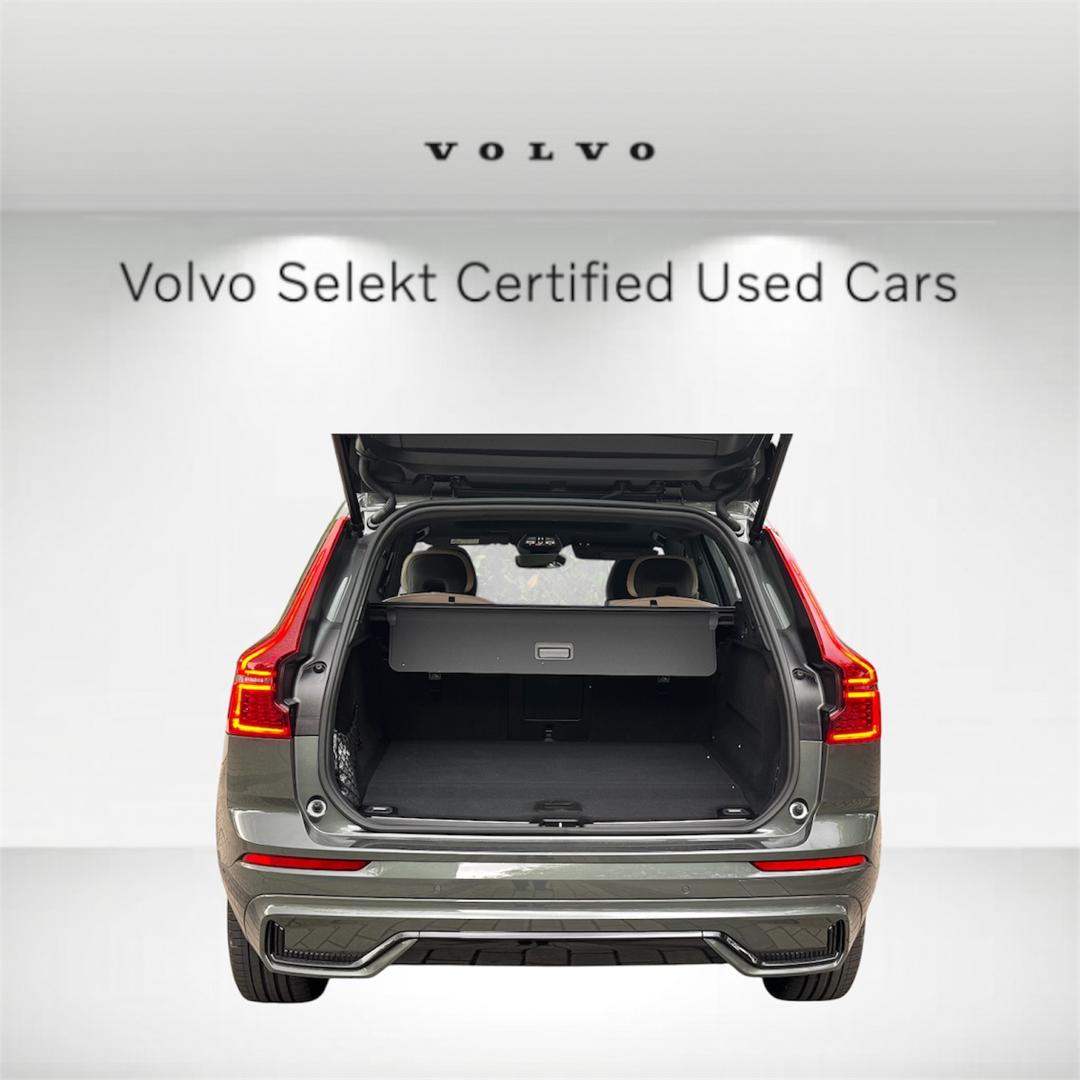 Volvo  XC60 Ultra, T8 AWD Plug-in hybrid, Electric/Petrol, Dark
