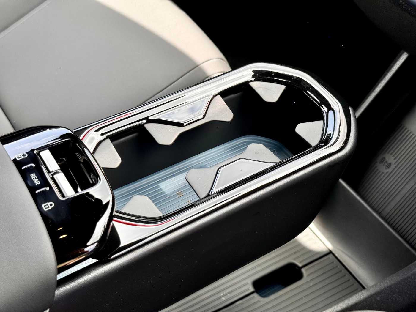 Volvo EX30 Ultra, Twin Motor Performance, Electric