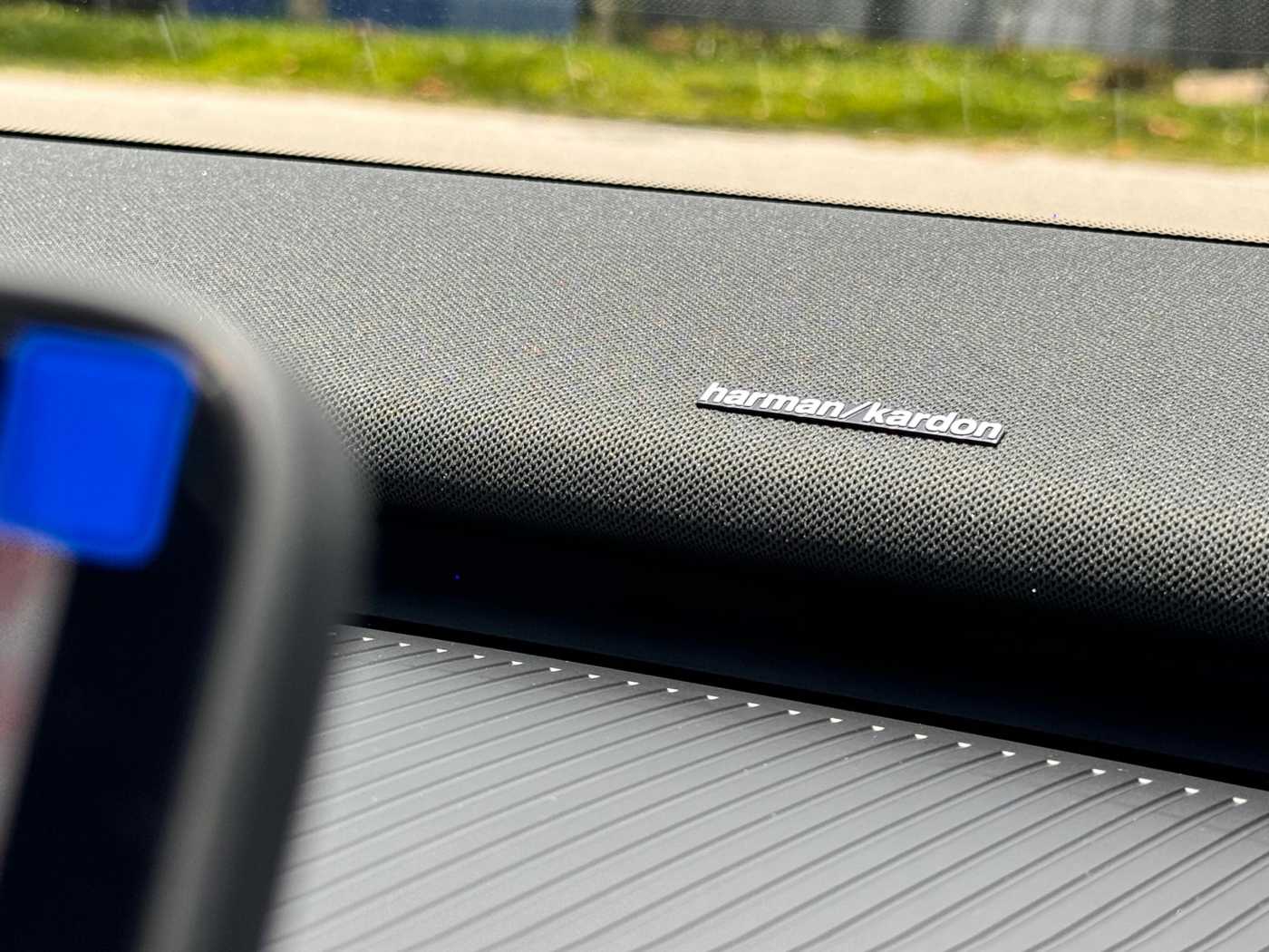 Volvo EX30 Ultra, Twin Motor Performance, Electric