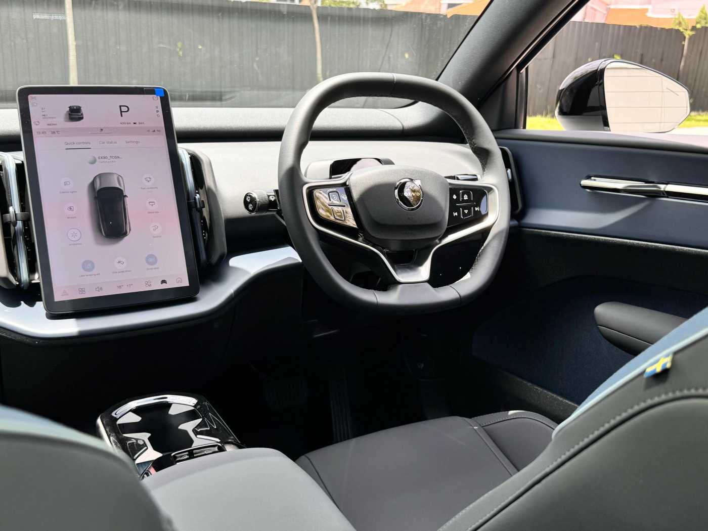 Volvo EX30 Ultra, Twin Motor Performance, Electric