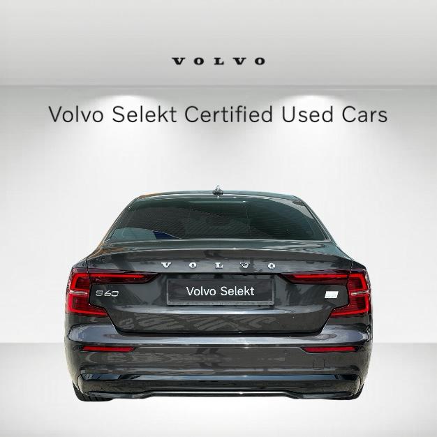 Volvo  S60 Recharge Plus, T8 AWD Plug-in hybrid, Electric/Petrol, Dark