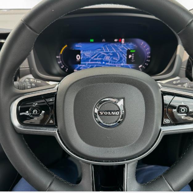 Volvo  S60 Recharge Plus, T8 AWD Plug-in hybrid, Electric/Petrol, Dark