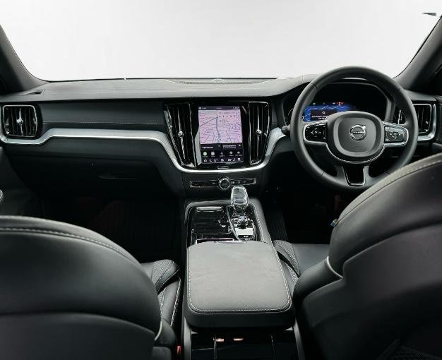 Volvo  S60 Recharge Plus, T8 AWD Plug-in hybrid, Electric/Petrol, Dark