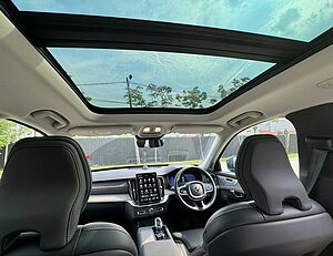 Volvo XC90 Ultra, T8 AWD Plug-in hybrid, Electric/Petrol, Bright, 7 Seats