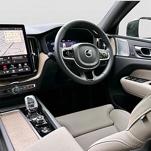 Volvo  XC60 Ultra, T8 AWD Plug-in hybrid, Electric/Petrol, Dark