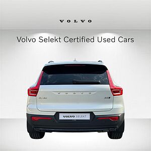 Volvo  XC40 Plus, B5 AWD Mild hybrid, Petrol, Dark