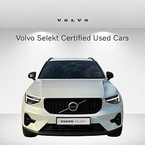 Volvo  XC40 Plus, B5 AWD Mild hybrid, Petrol, Dark