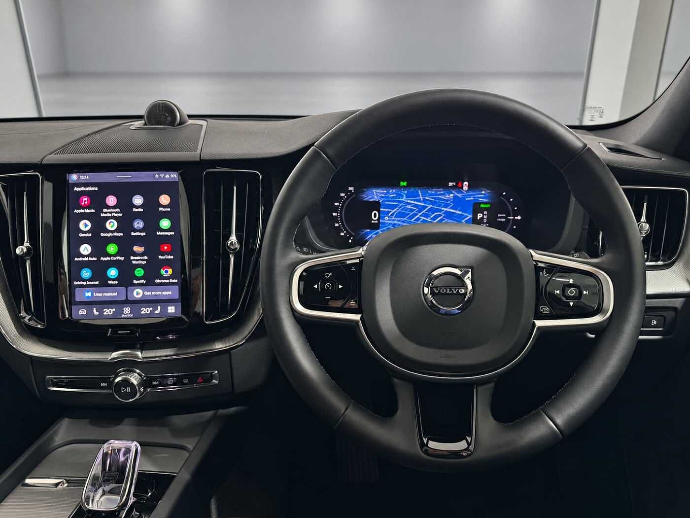Volvo XC60 Ultra, T8 AWD Plug-in hybrid, Electric/Petrol, Dark
