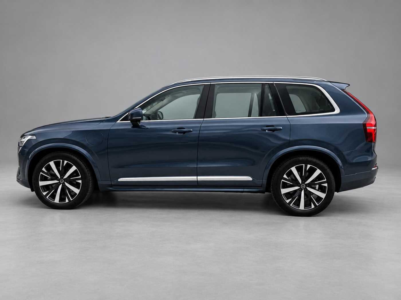 Volvo XC90 Ultra, T8 AWD Plug-in hybrid, Electric/Petrol, Bright, 7 Seats