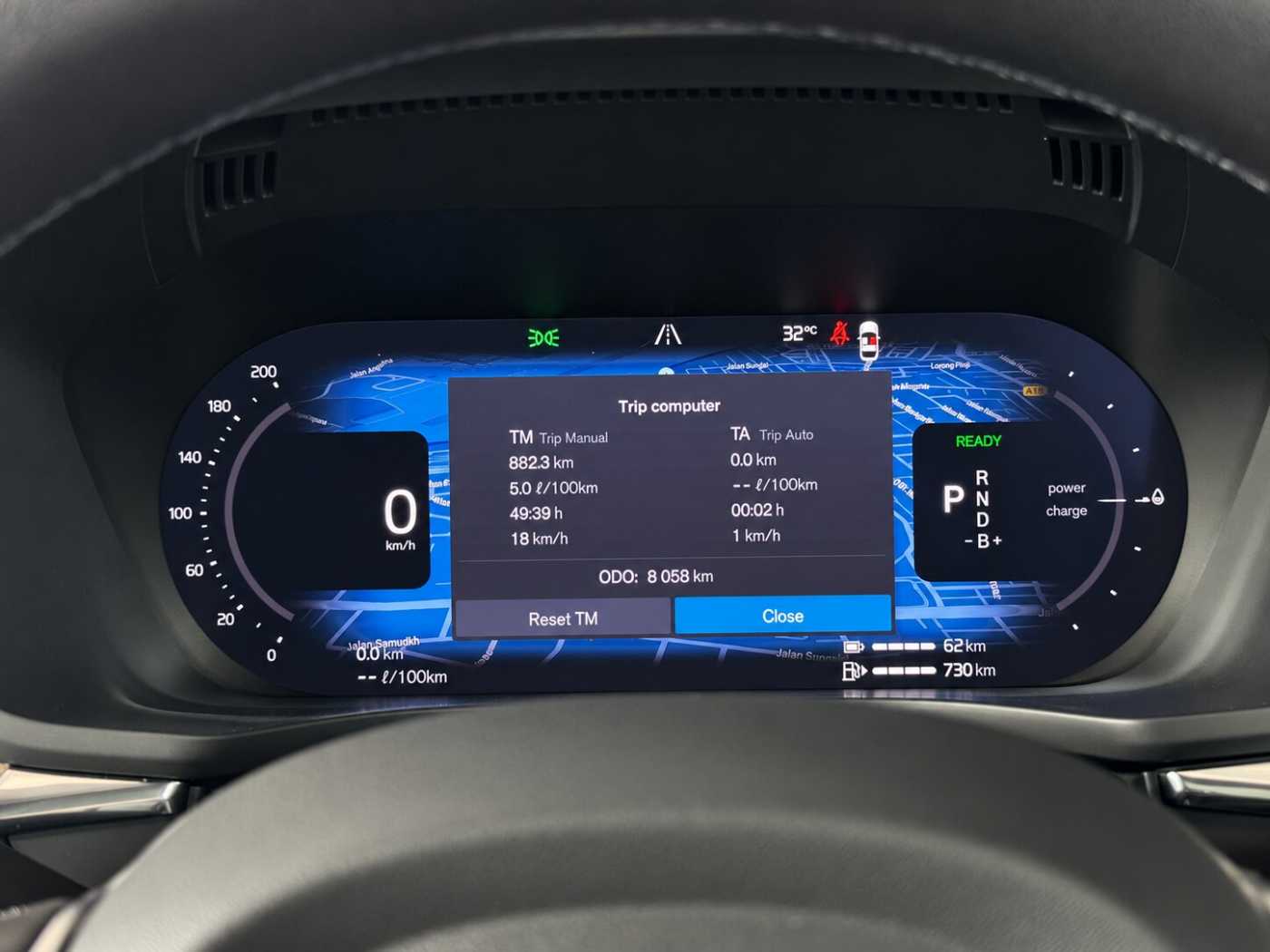 Volvo XC60 Ultra, T8 AWD Plug-in hybrid, Electric/Petrol, Dark