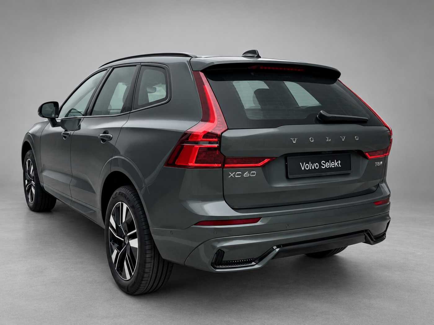Volvo XC60 Ultra, T8 AWD Plug-in hybrid, Electric/Petrol, Dark