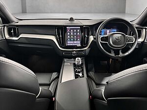 Volvo XC60 Ultra, T8 AWD Plug-in hybrid, Electric/Petrol, Dark