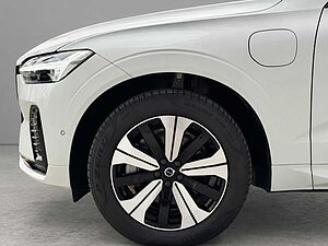 Volvo XC60 Ultra, T8 AWD Plug-in hybrid, Electric/Petrol, Dark