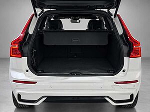 Volvo XC60 Ultra, T8 AWD Plug-in hybrid, Electric/Petrol, Dark