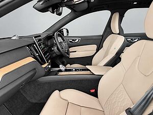 Volvo XC60 Ultra, T8 AWD Plug-in hybrid, Electric/Petrol, Dark